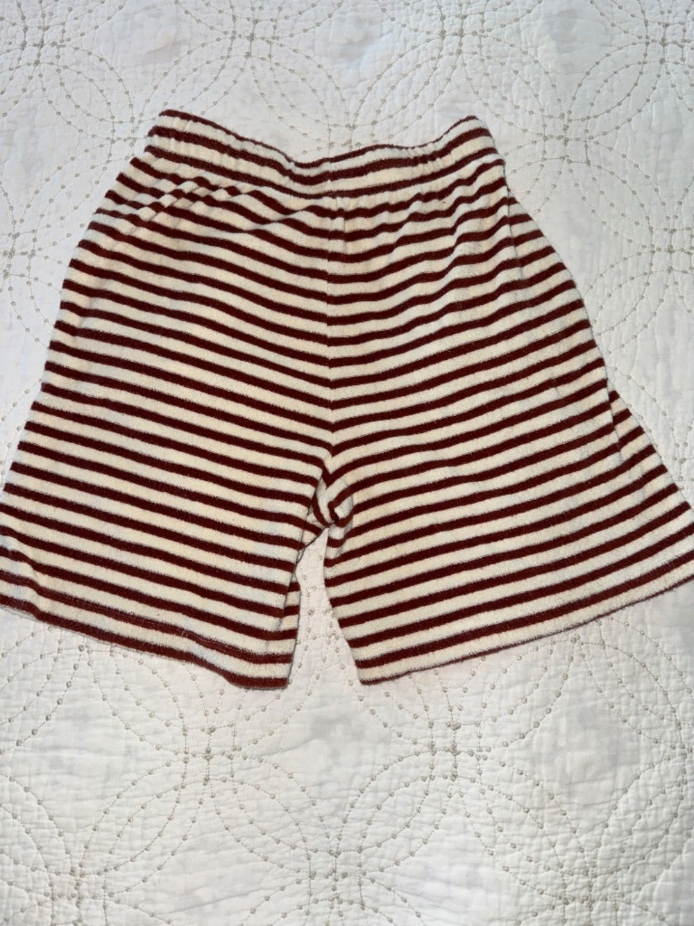 Zara Towel Effect Striped T-Shirt & Bermuda Set. Size 8-9. Color Burgundy/cream - Picture 8 of 10